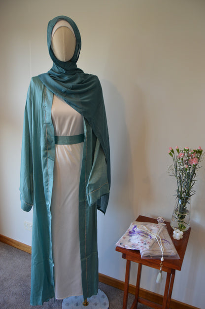 Aurora Abaya