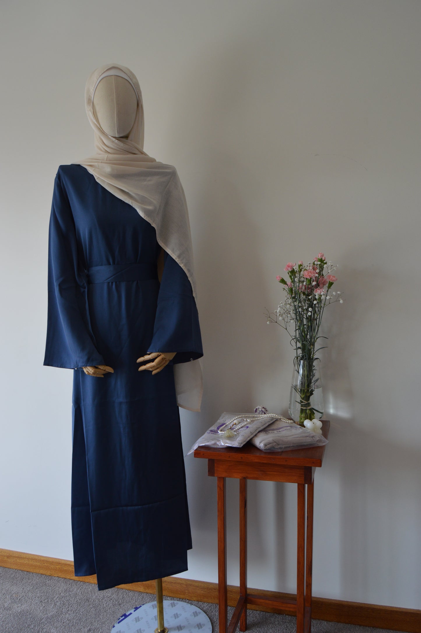 Simple Satin Abaya