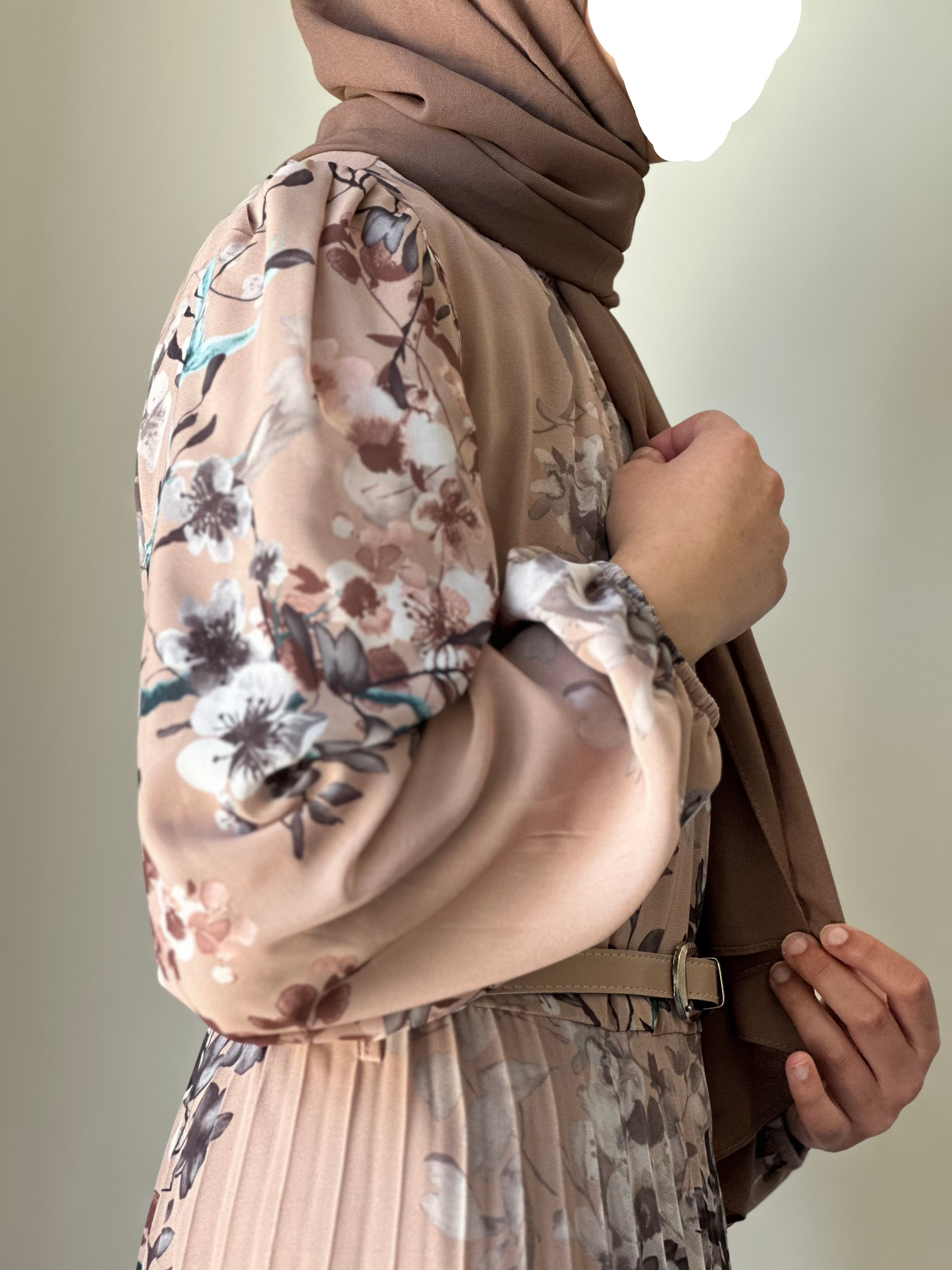 Floral AbayaFloral AbayaQween Modest