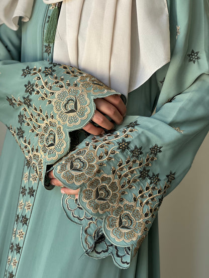 The Luxury Abaya Qween Modest